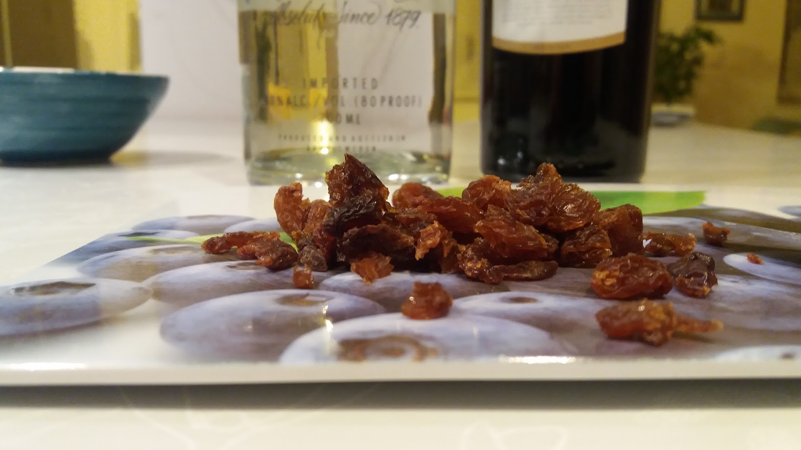 Klingon bloodwine chopped raisins